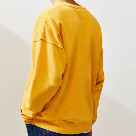 stranger things x levi’s yellow eleven sweater - Picture 5 of 5